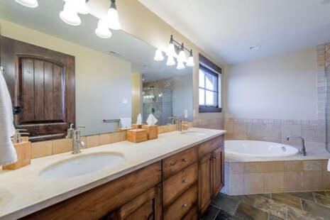 Edgewater Apartment 103 Huntsville Экстерьер фото